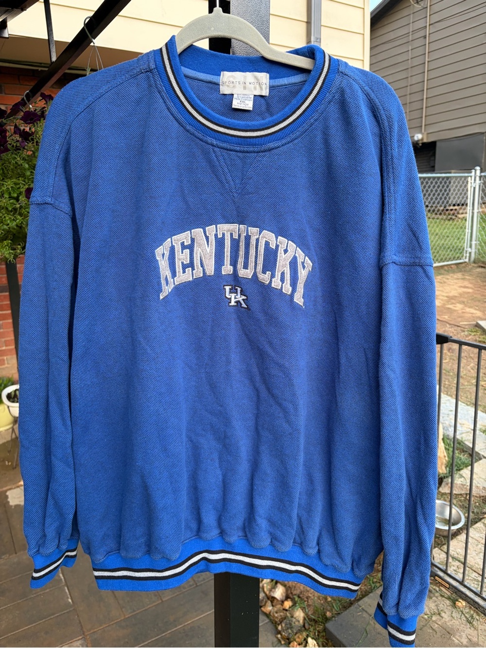 Vintage Kentucky Collegiate Crewneck Sweatshirt - Blue -